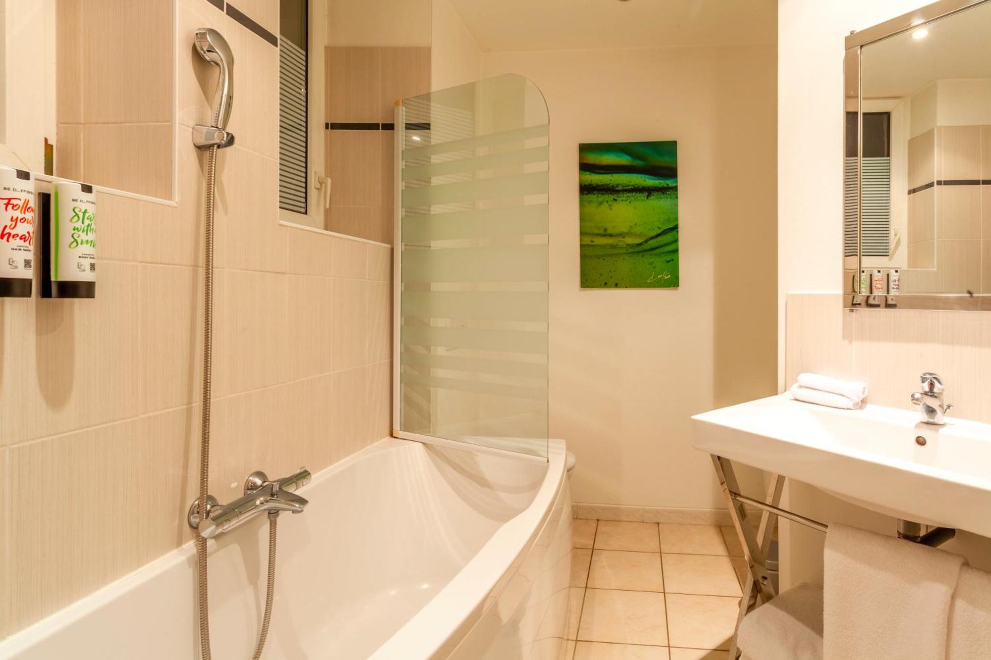 Providence Hotel Vittel Ngoại thất bức ảnh